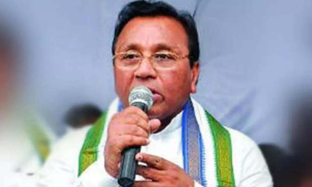 Mekapati urges YSRCP to drop Jagan adulation for strategic guidance