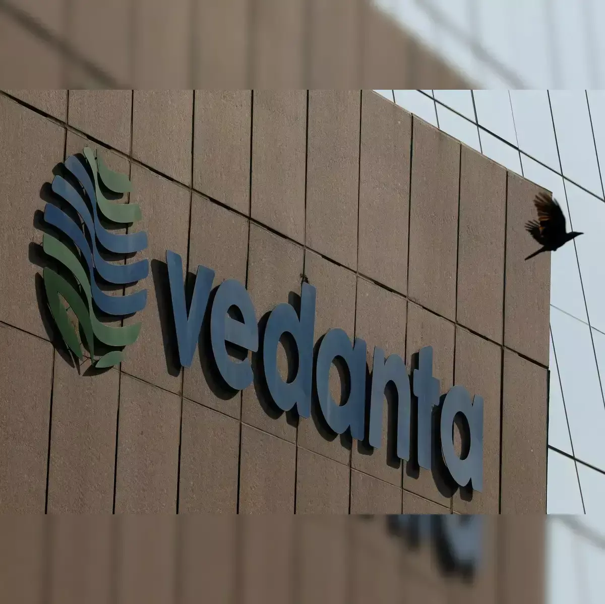 Vedanta seeks global backing for Jaiprakash Associates takeover Vedanta seeks global backing for Jaiprakash Associates takeover